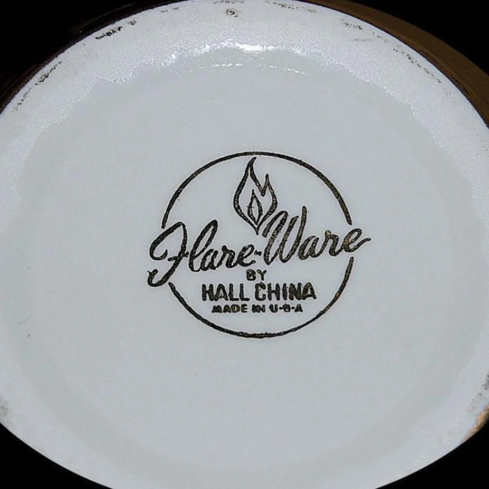 Vintage Hall China Provenance Gold Starburst Flare Ware Serving Bowl 9” MCM